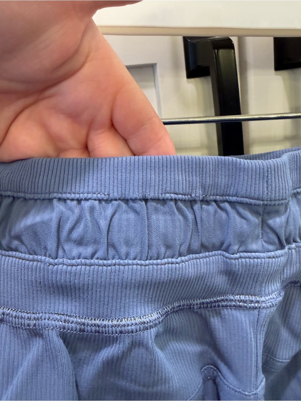 Lululemon Dance Studio High-Rise Short 3.5" - Picture 4 of 6